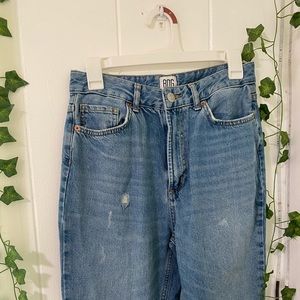 Urban Outfitters Jeans Size 28